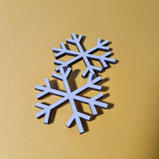 Basswood Christmas Tree With Baubles