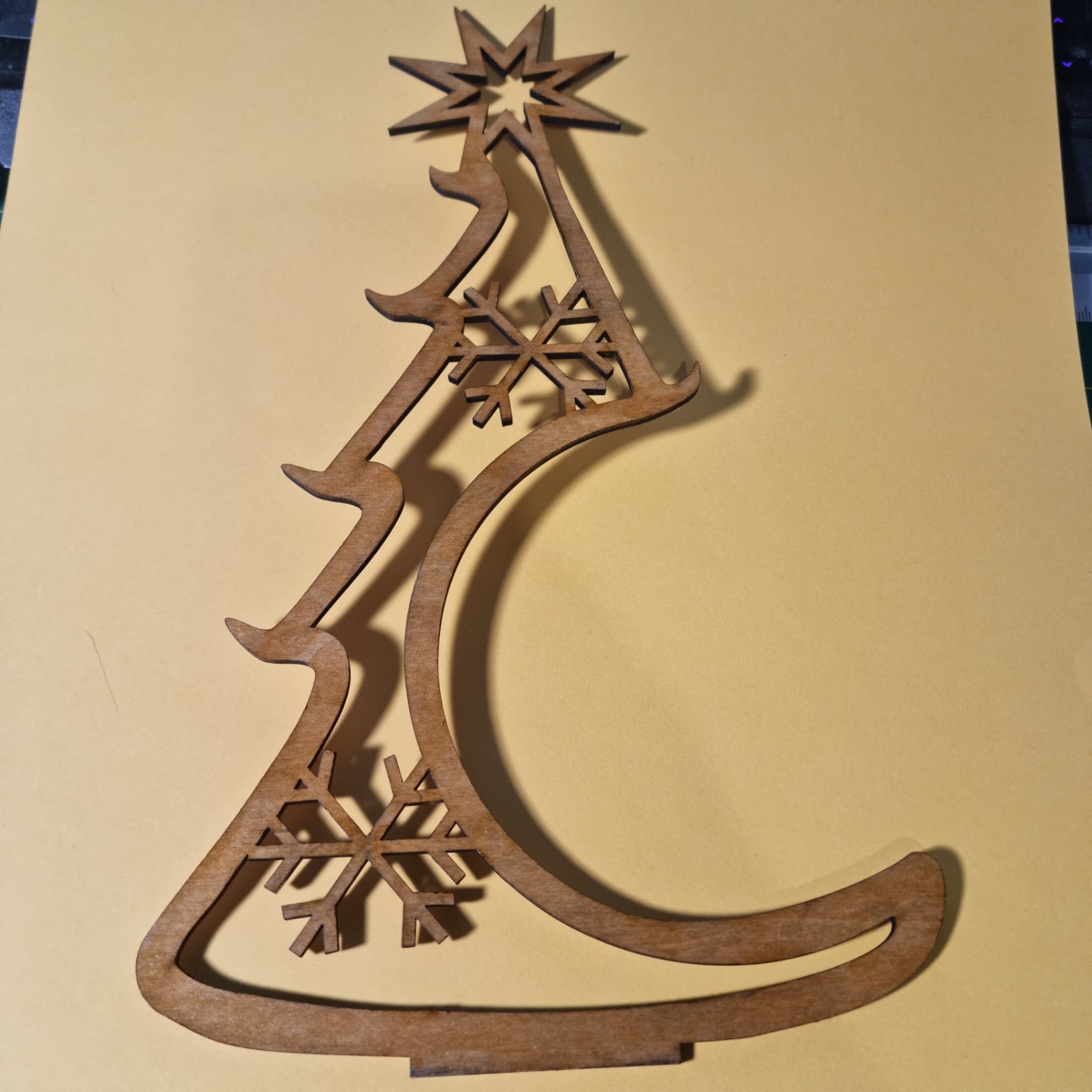 Basswood Christmas Tree With Baubles